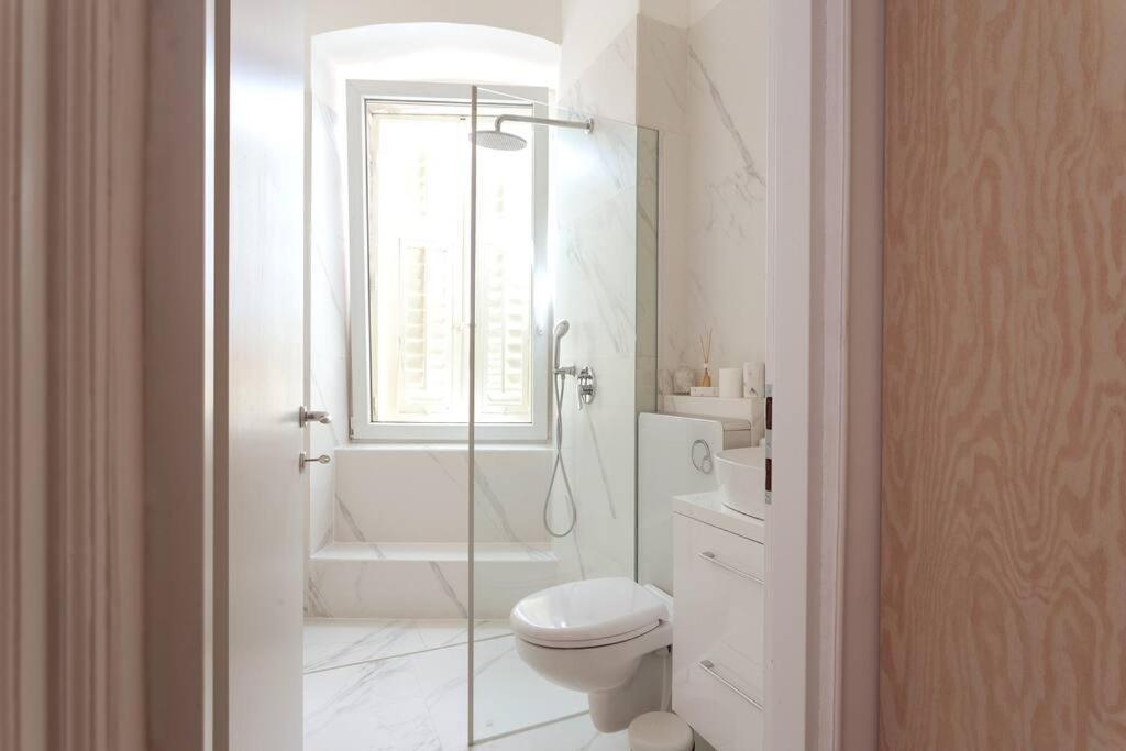 Central - Charming Historic Gem - Modern Comforts * Pula
