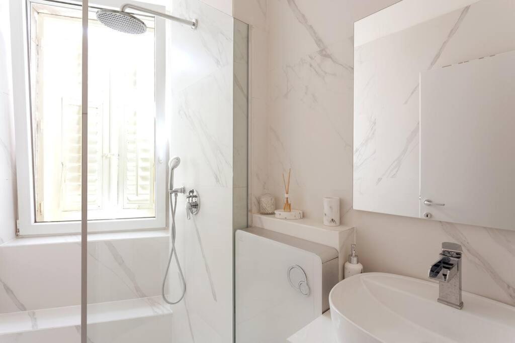 Central - Charming Historic Gem - Modern Comforts * Pula